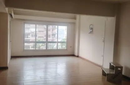 شقة - 3 غرف نوم - 2 حمامات للايجار في شارع الميرغني - ارض الجولف - مصر الجديدة - القاهرة