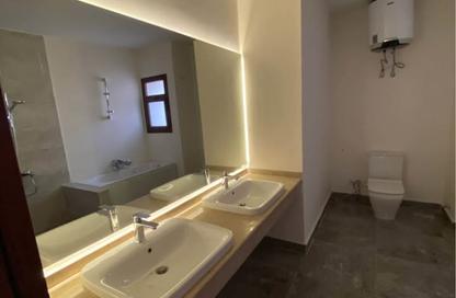 Apartment - 4 - 3 for sale in Pyramids Heights - Cairo Alexandria Desert Road - 6 October City - Giza