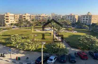 شقة - 3 غرف نوم - 2 حمامات للبيع في طريق بيفرلي هيلز - الحي السابع عشر - الشيخ زايد - الجيزة