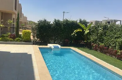 فيلا - 3 غرف نوم - 4 حمامات للبيع في سوديك ايست - الحي السادس - هليوبوليس الجديدة - القاهرة