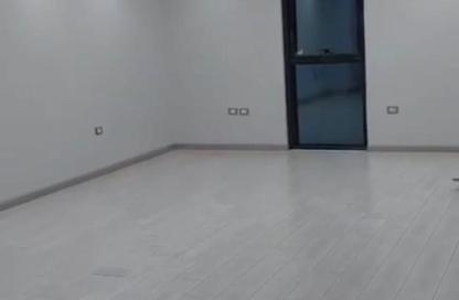 Office Space - Studio - 1 Bathroom for rent in Hyde Park Business District Mall - South Teseen St. - The 5th Settlement - New Cairo City - Cairo