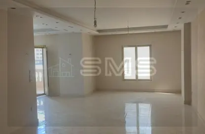 شقة - 3 غرف نوم - 2 حمامات للايجار في اللوتس الشمالي - حى اللوتس - مدينة القاهرة الجديدة - القاهرة