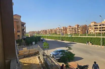 Apartment - 3 Bedrooms - 3 Bathrooms for sale in Al Khamayel city - Sheikh Zayed Compounds - Sheikh Zayed City - Giza