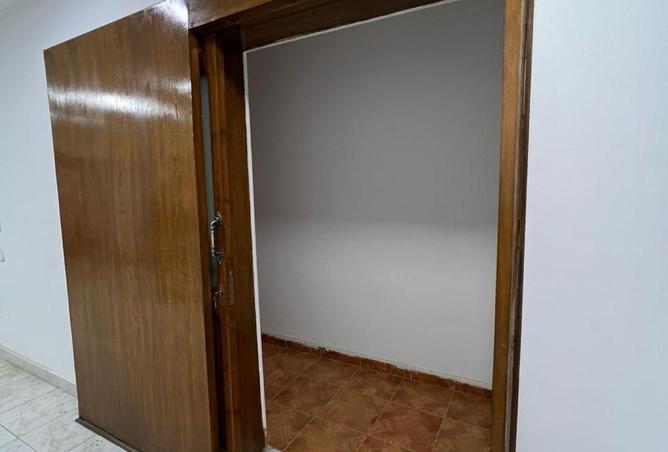 57493656 - Property Main Image