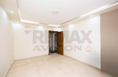 Office Space - Studio - 1 for sale in Abdel Salam Aref St. - Glim - Hay Sharq - Alexandria