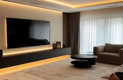 Apartment - 2 Bedrooms - 2 Bathrooms for sale in Ivoire - Sheikh Zayed City - Giza