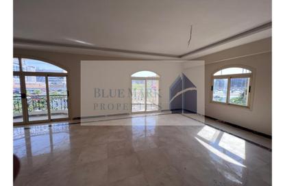 Villa - 7+ Bedrooms - 5 Bathrooms for sale in Cliff Mall New Cairo - South Teseen St. - The 5th Settlement - New Cairo City - Cairo