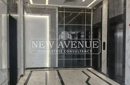 مساحات مكتبية - 2 غرف نوم - 1 حمام للبيع في محور السادات - التجمع الاول - مدينة القاهرة الجديدة - القاهرة