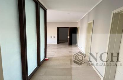 Apartment - 2 Bedrooms - 2 Bathrooms for rent in Palm Hills Village Gate - South Investors Area - New Cairo City - Cairo