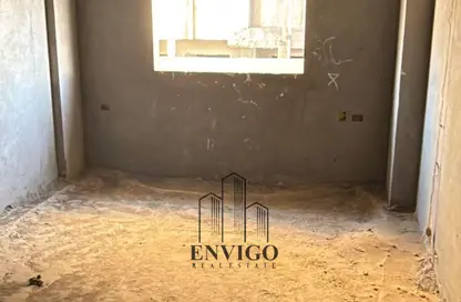شقة - 3 غرف نوم - 2 حمامات للبيع في شارع الدكتور محمد النبوي المهندس - الحديقة الدولية - الحي السابع - مدينة نصر - القاهرة