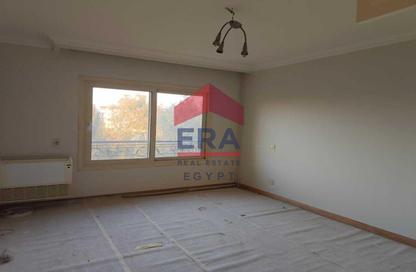 Apartment - 4 Bedrooms - 3 Bathrooms for sale in Sarayat Al Maadi - Hay El Maadi - Cairo