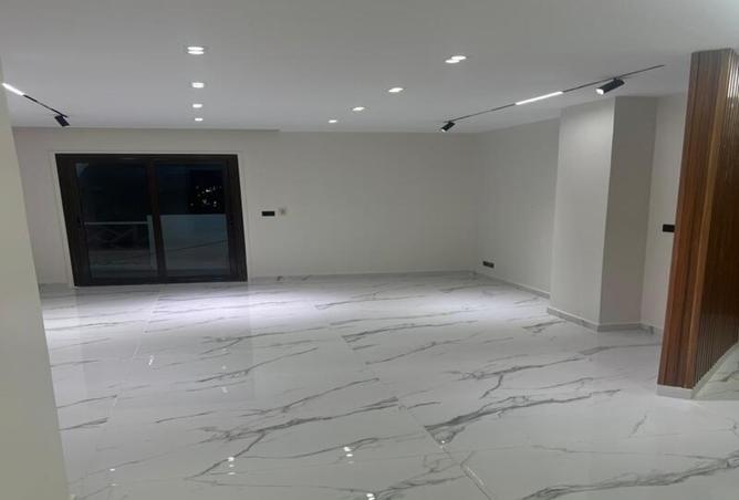 106856427 - Property Image 2