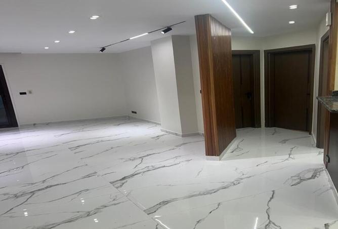 106856427 - Property Image 3