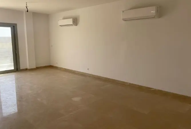 111602983 - Property Image 2