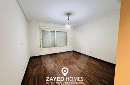 شقة - 3 غرف نوم - 3 حمامات للايجار في نيو جيزة - طريق مصر اسكندرية الصحراوي - مدينة 6 أكتوبر - الجيزة