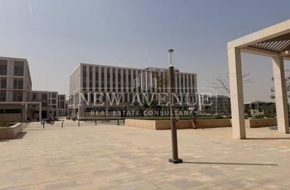 Office Space - Studio - 1 Bathroom for sale in Mivida - 5th Settlement Compounds - The 5th Settlement - New Cairo City - Cairo Office Space - Studio - 1 Bathroom for sale in Mivida - 5th Settlement Compounds - The 5th Settlement - New Cairo City - Cairo