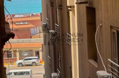 Apartment - 3 Bedrooms - 1 Bathroom for sale in Glim - Hay Sharq - Alexandria