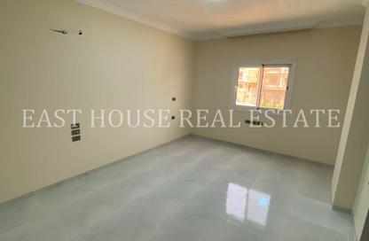 Apartment - 3 Bedrooms - 3 Bathrooms for rent in North Lotus - El Lotus - New Cairo City - Cairo