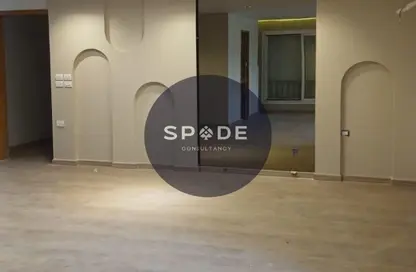 Apartment - 3 Bedrooms - 3 Bathrooms for sale in Hyde Park - New Cairo City - Cairo