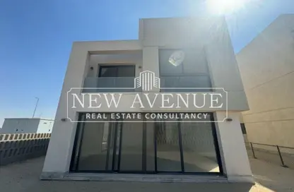 فيلا - 3 غرف نوم - 5 حمامات للبيع في كمبوند البروج - كمبوندات الشروق - مدينة الشروق - القاهرة