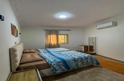 شقة - 3 غرف نوم - 2 حمامات للايجار في عمارات البنفسج - البنفسج - مدينة القاهرة الجديدة - القاهرة