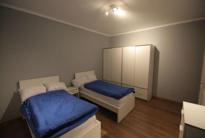 8688104 - Property Image 2