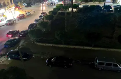 Apartment - 3 Bedrooms - 2 Bathrooms for sale in Lozaka St. - 6th Zone - Nasr City - Cairo