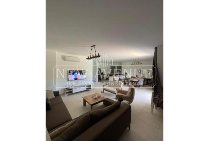 100370834 - Property Image 2