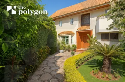 Villa - 5 Bedrooms - 4 Bathrooms for sale in Al  Rabwa - Sheikh Zayed Compounds - Sheikh Zayed City - Giza