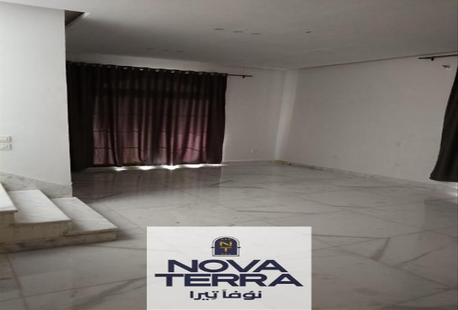 97720300 - Property Image 2