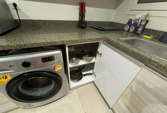 8637618 - Property Image 2