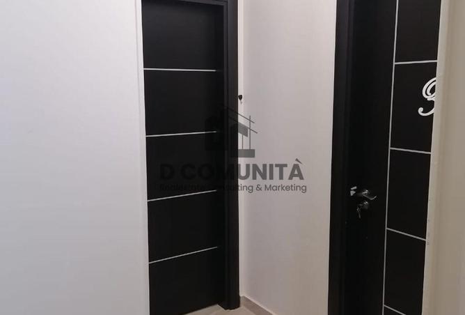 76224977 - Property Image 3