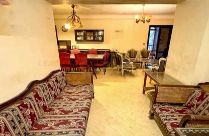 Apartment - 3 Bedrooms - 2 Bathrooms for sale in Mohamed Basha Mohsen St. - Janaklees - Hay Sharq - Alexandria