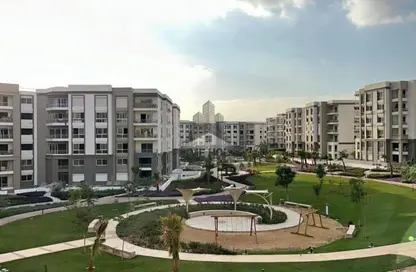 Apartment - 4 Bedrooms - 3 Bathrooms for sale in Garden Residence - Hyde Park - New Cairo City - Cairo