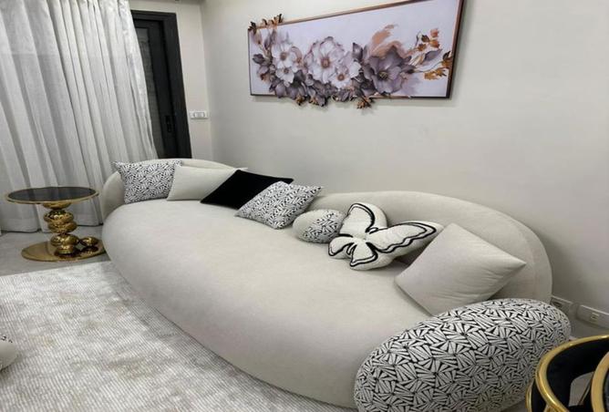 8710850 - Property Image 2