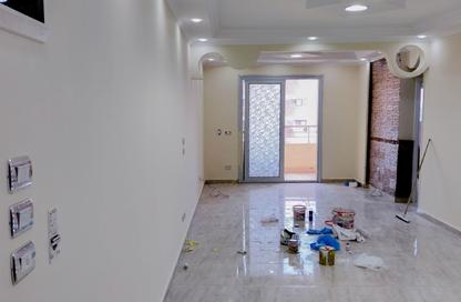 Apartment - 3 Bedrooms - 2 Bathrooms for rent in Al Tofola Al Saaeda St. - Sidi Beshr - Hay Awal El Montazah - Alexandria