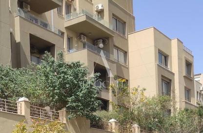 Apartment - 2 - 2 for sale in Palm Hills Village Gate - South Investors Area - New Cairo City - Cairo