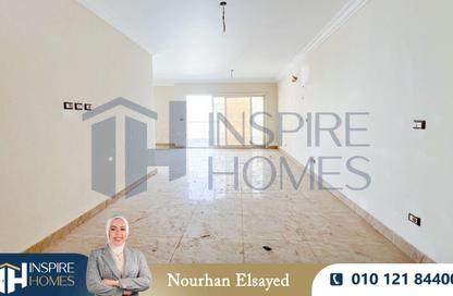 Apartment - 3 Bedrooms - 2 Bathrooms for sale in Grand View - Smouha - Hay Sharq - Alexandria