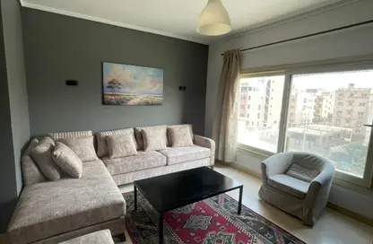 شقة - 1 حمام للايجار في ذا فيلدج - المستثمرين الجنوبية - مدينة القاهرة الجديدة - القاهرة