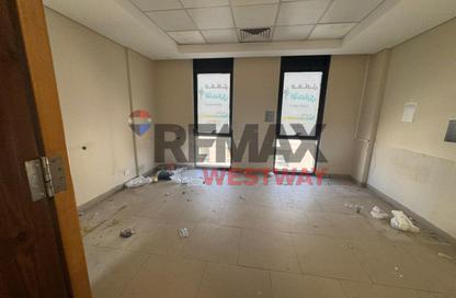 عيادة - استوديو - 1 حمام للايجار في سوديك ويست - كمبوندات الشيخ زايد - الشيخ زايد - الجيزة