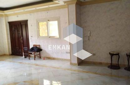 شقة - 3 غرف نوم - 3 حمامات للايجار في 6 ويست - بيفرلي هيلز - كمبوندات الشيخ زايد - الشيخ زايد - الجيزة