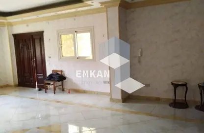 شقة - 3 غرف نوم - 3 حمامات للايجار في 6 ويست - بيفرلي هيلز - كمبوندات الشيخ زايد - الشيخ زايد - الجيزة