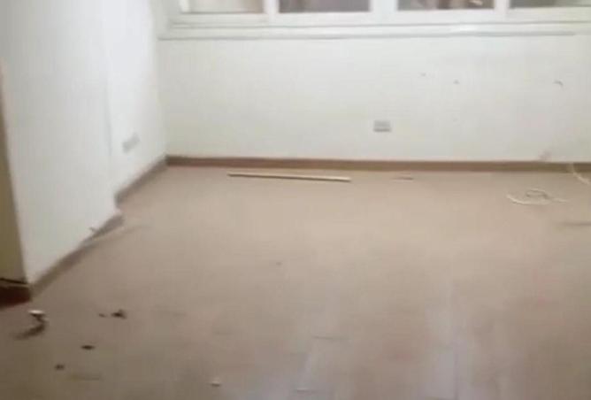 70102681 - صورة العقار 3