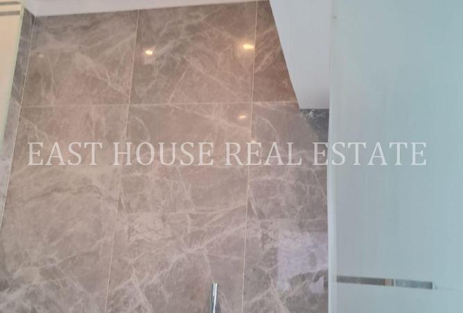 62889805 - Property Image 3