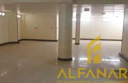 فيلا - 4 غرف نوم - 5 حمامات للبيع في شارع زيزينيا - المستثمرين الجنوبية - مدينة القاهرة الجديدة - القاهرة