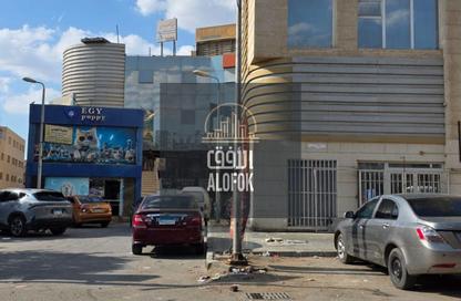 Show Room - Studio - 2 Bathrooms for rent in ELEGANTRY - District 1 - The 5th Settlement - New Cairo City - Cairo