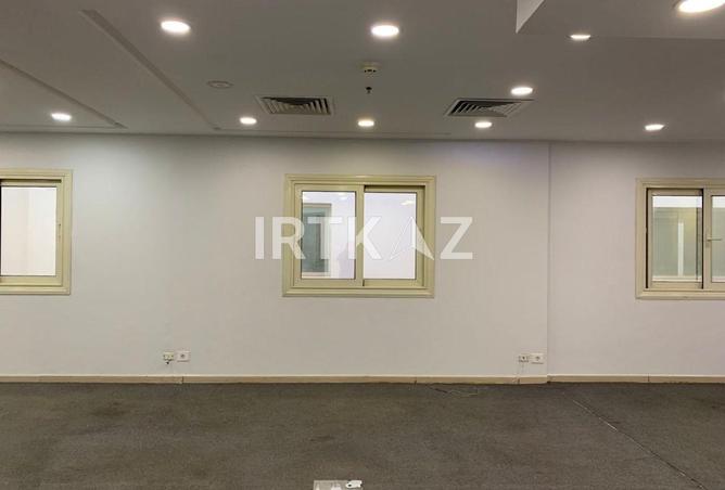 98826129 - Property Image 3