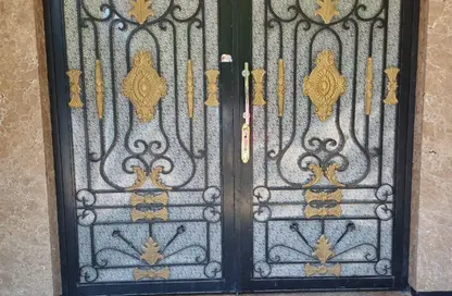 عيادة - 3 غرف نوم - 2 حمامات للبيع في شارع فيليب حنا - الماظة - مصر الجديدة - القاهرة