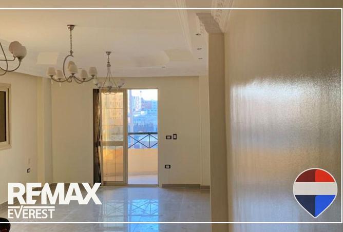 8648008 - Property Image 2