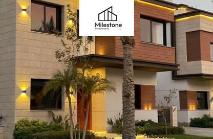 Villa - 7 Bedrooms - 6 Bathrooms for sale in Azzar - 5th Settlement Compounds - The 5th Settlement - New Cairo City - Cairo
